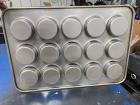 Chicago Metallic 15 Cup Oversized Muffin Pan